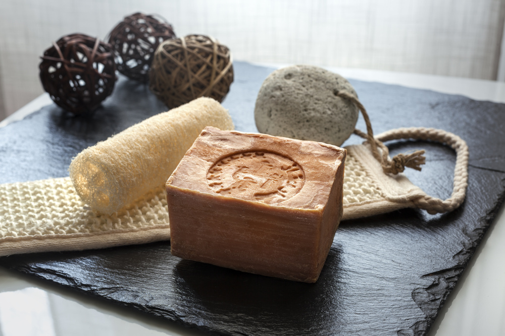 Aleppo soap with exfoliators